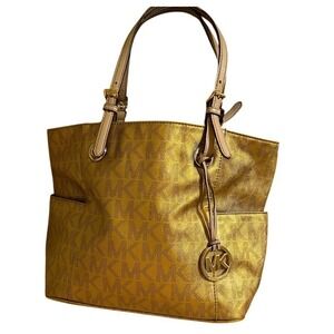Michael Kors Signature Gold Metallic Saffiano Leather Eastwest Jetset Tote Purse